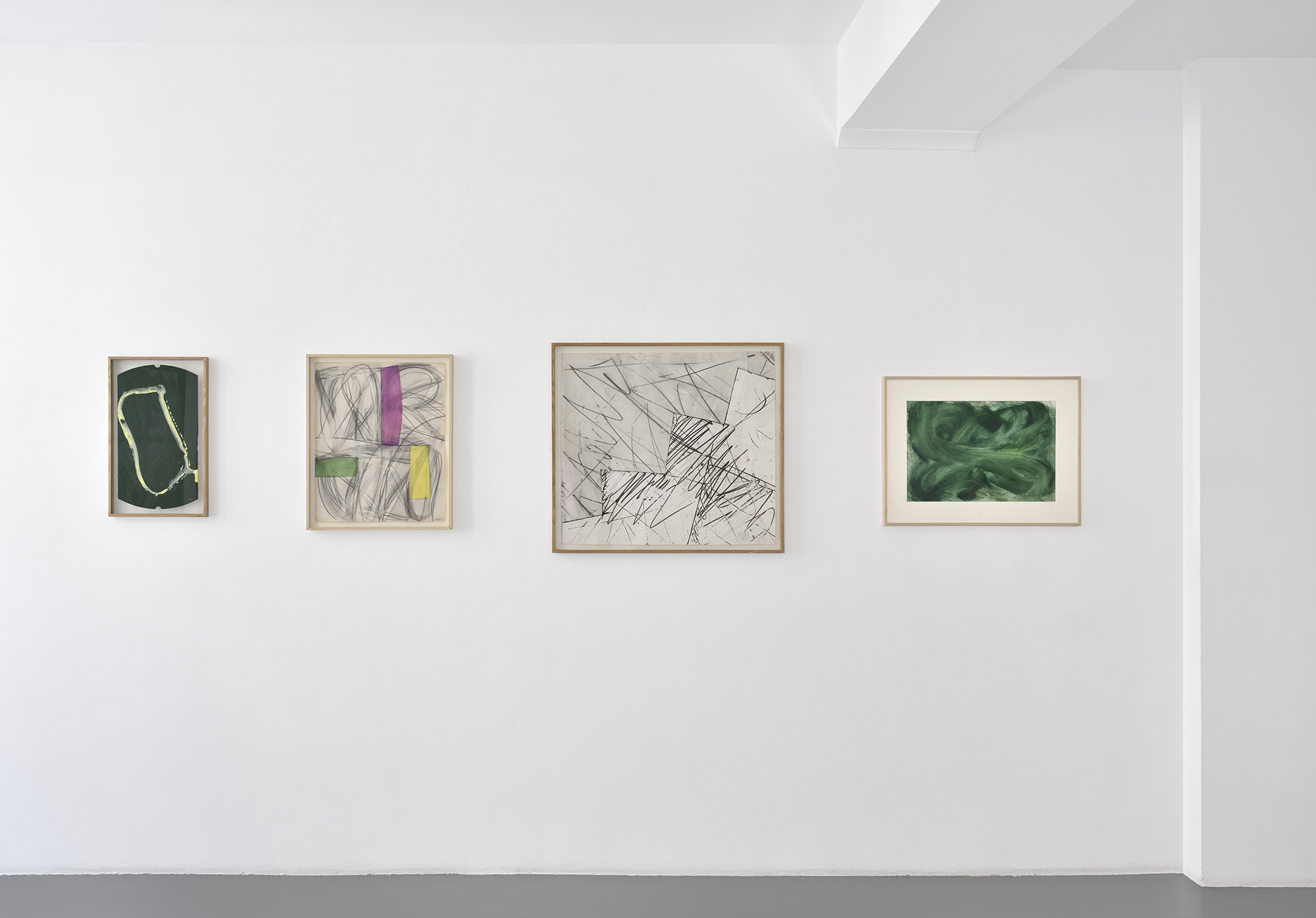 accrochage-des-artistes-de-la-galerie